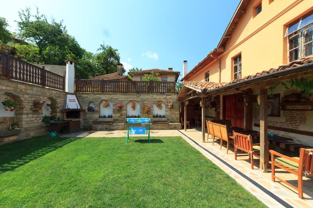 Chamurkov Guest House Veliko Tărnovo Exterior foto